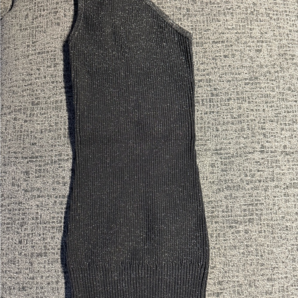 Black Sleeveless Knit Top